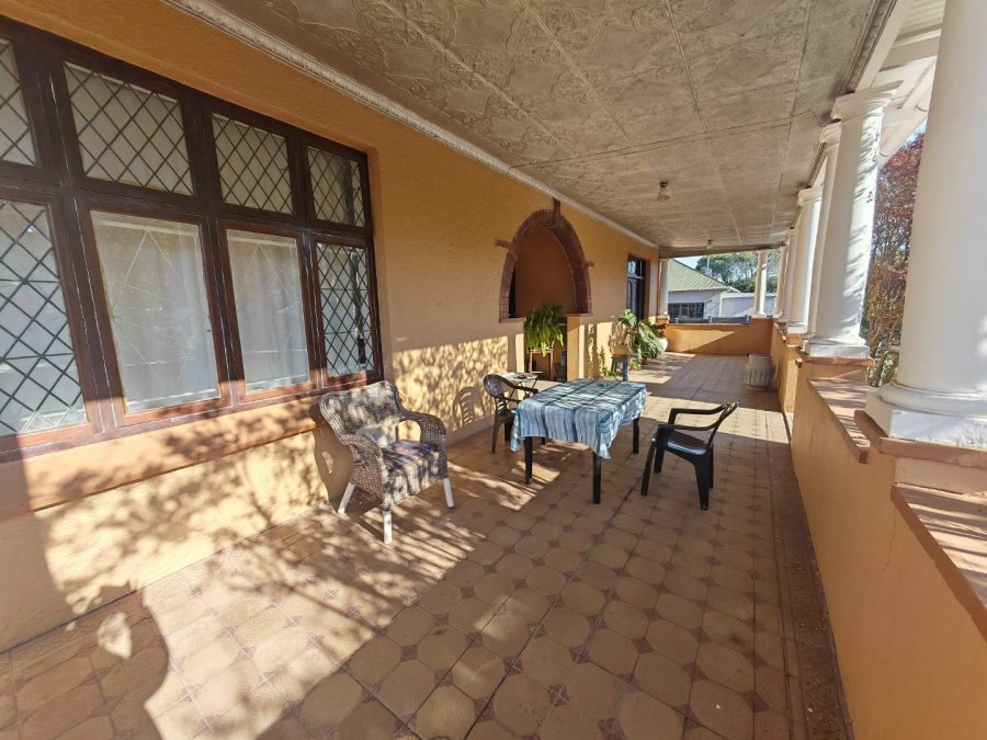 5 Bedroom Property for Sale in Navalsig Free State